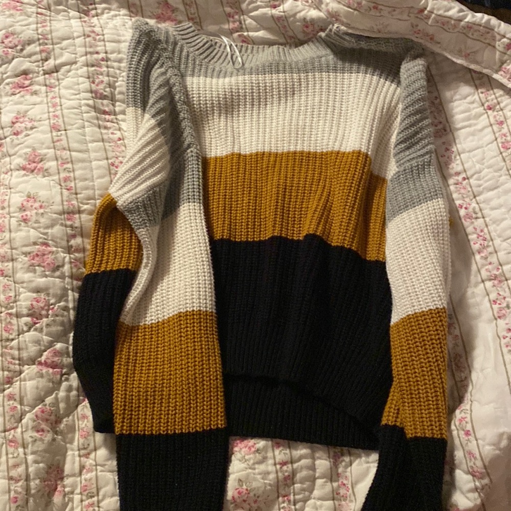 ambiance apparel,good condition